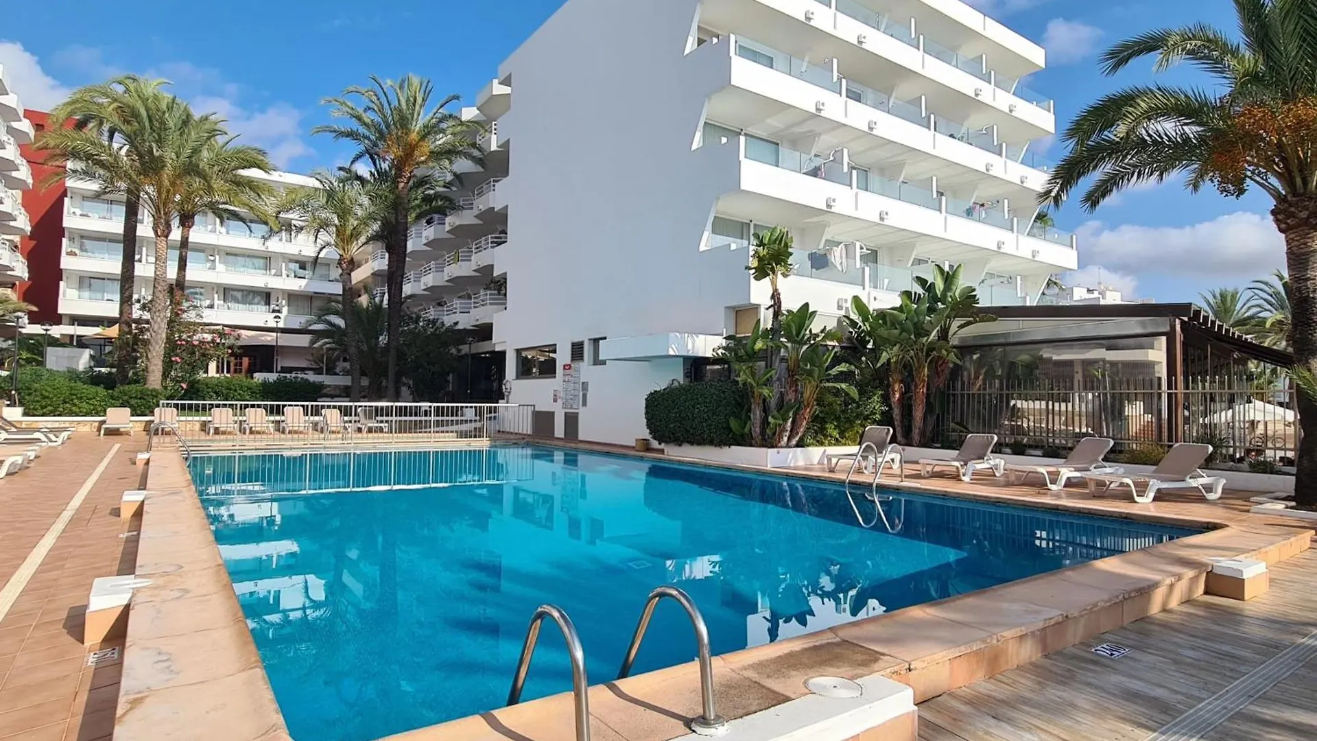 Apartamentos Llobet Ibiza